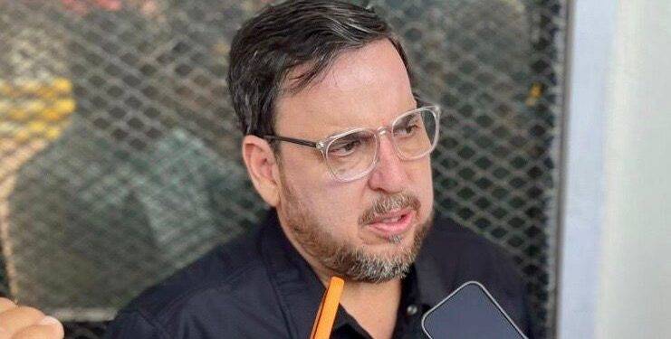 Repondrá SET 43 mdp en mobiliario escolar dañado por las lluvias