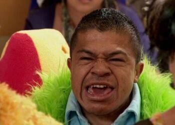 Eugenio Derbez rompe el silencio tras la muerte de querido actor de La Familia P.Luche: así se despide