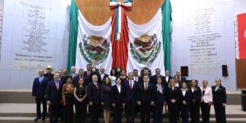 Encabeza Américo Villarreal reconocimiento histórico a la Benemérita Escuela Normal Federalizada en el Congreso