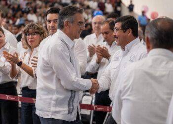Américo Villarreal pondrá en marcha ciclo escolar de la UAT