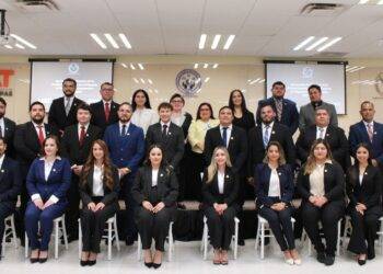 Entrega la UAT la primera generación de la Maestría en Negocios Internacionales en Río Bravo