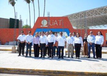 Contará la UAT con más y mejores edificios e infraestructura en Nuevo Laredo. El rector supervisó obras en la frontera