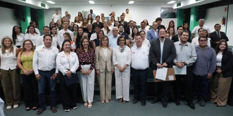 Impulsa la UAT el talento científico con el concurso “Tesis en 3 Minutos”