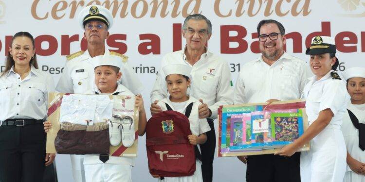 Arranca Américo ciclo escolar 2026-2027 con apoyos por más de 354 mdp para estudiantes