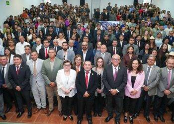 Inauguran Congreso de Ciencias Veterinarias en el 69 Aniversario de la FMVZ de la UAT