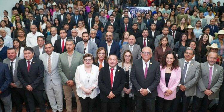 Inauguran Congreso de Ciencias Veterinarias en el 69 Aniversario de la FMVZ de la UAT